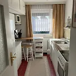 Fuer 5 Personen Mit Gartennutzung - Messezimmer