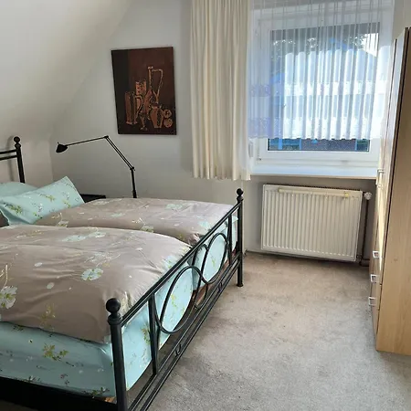 Appartamento Fuer 5 Personen Mit Gartennutzung - Messezimmer Hannover