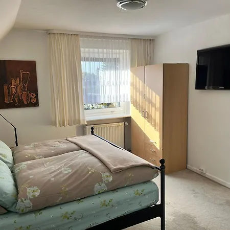 Fuer 5 Personen Mit Gartennutzung - Messezimmer Hanower