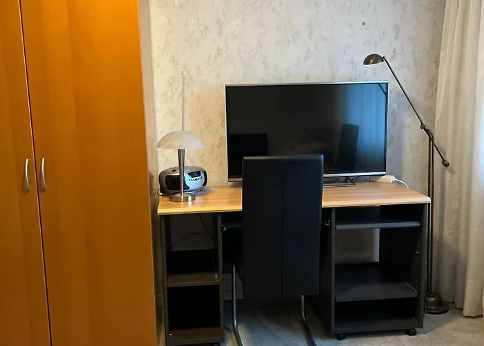 Apartman Fuer 5 Personen Mit Gartennutzung - Messezimmer *