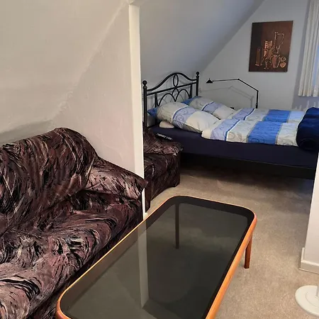 Fuer 5 Personen Mit Gartennutzung - Messezimmer Apartmán Hannover